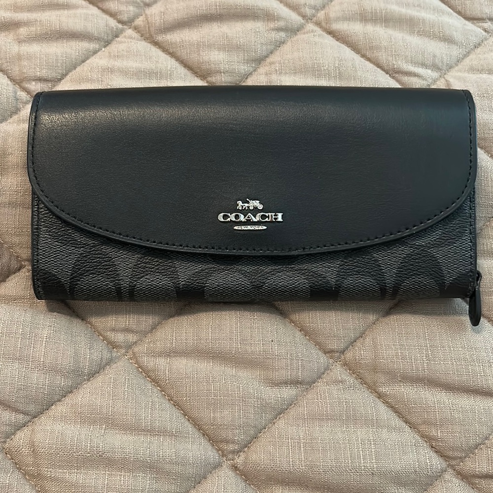 Coach wallet